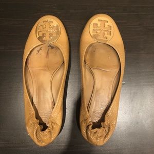 tory burch reva flats